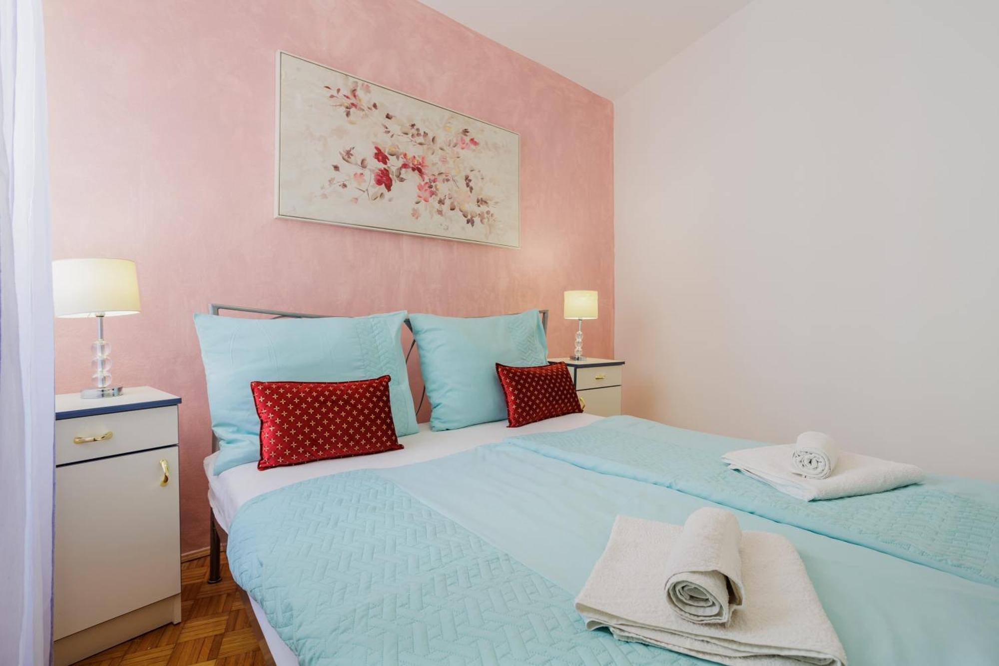 Center Apartment Silvana Split Exterior photo